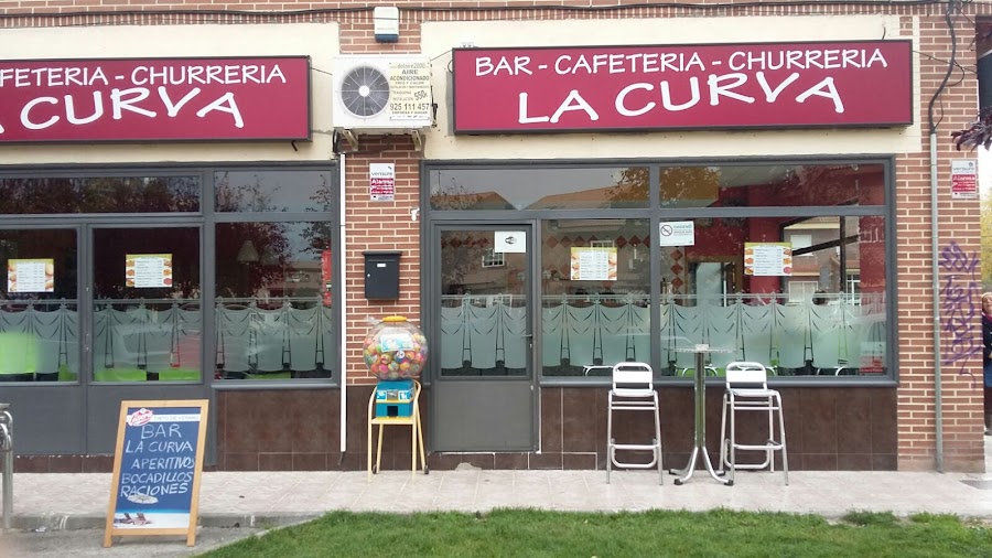 Bar-Churreria La curva