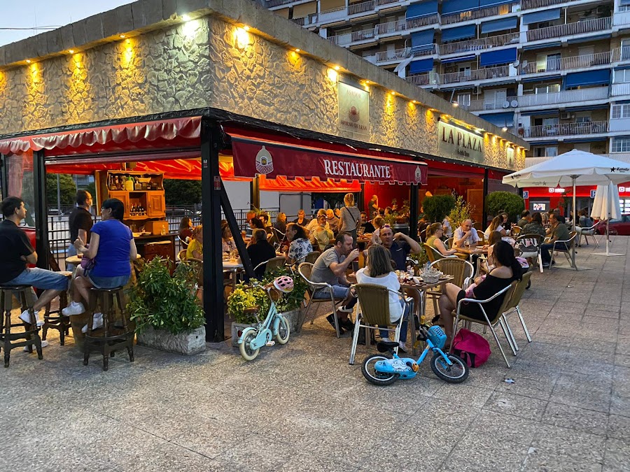 Cervecería Bar-Restaurante La Plaza