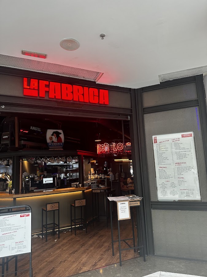 LA FÁBRICA